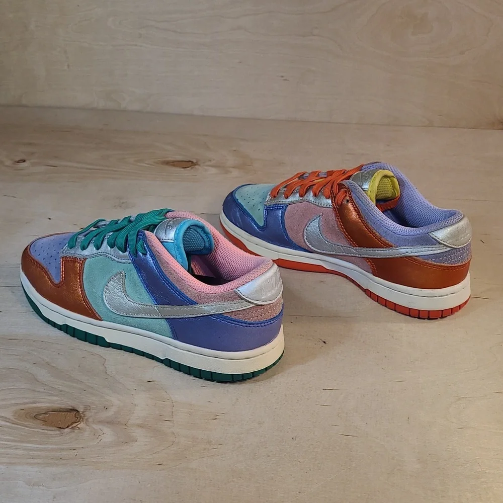 Nike Dunk Low Sunset Pulse Sneakers - Picture 6 of 10